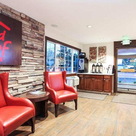 Red Roof Inn Portland Bagian luar foto